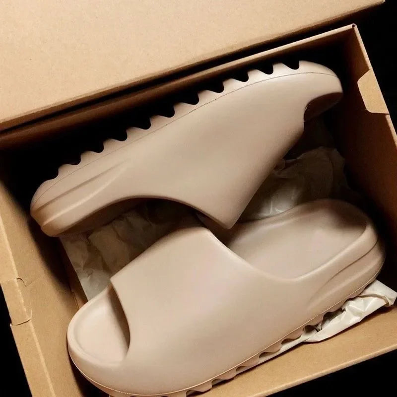 Brand High Quality Super Soft EVA Sole Summer Slippers for Men Bathroom Slippers Home Slides Couple Beach Sandals Male Slipper